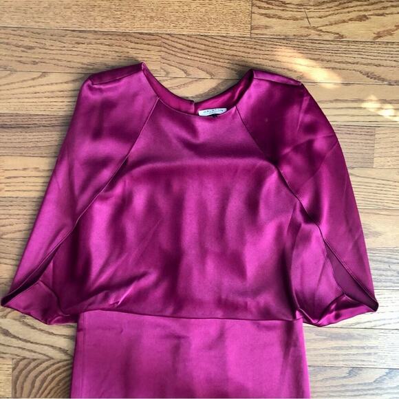 HALSTON Cape Sleeve Open Back Mini Sheath Dress Red Women’s Size 6 - Picture 4 of 11